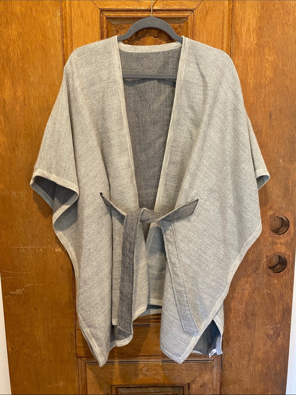 100% Baby Alpaca Knit poncho wrap two tone Heather Gray one size made in Peru